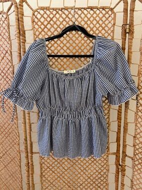 Women’s Blue Gingham Smocked Waist Puff Sleeve Top